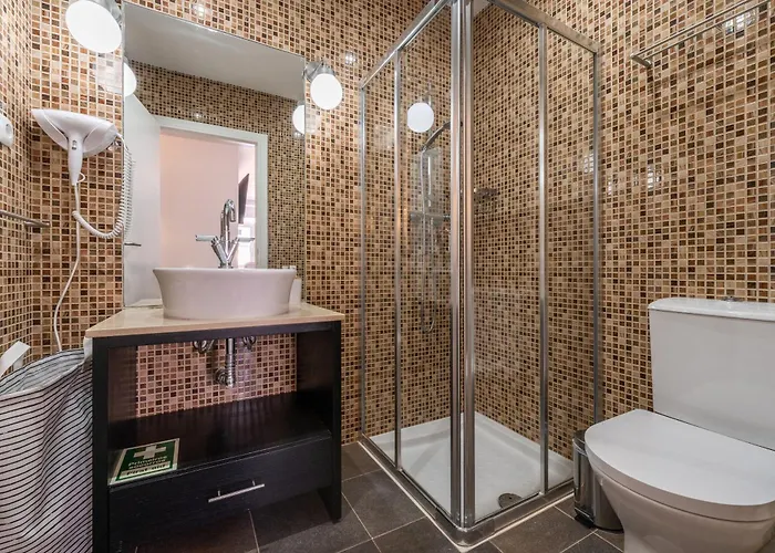 Blue Door Algarve - *