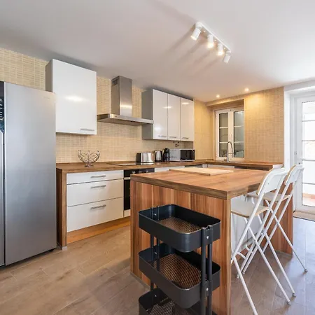 Blue Door Algarve - アパート ポルティマン