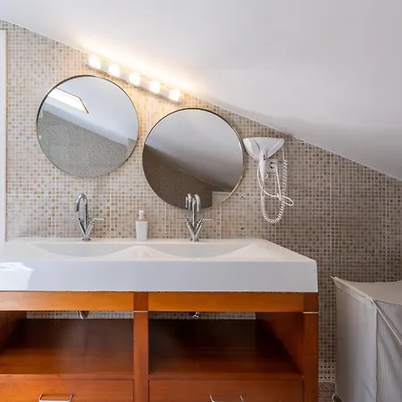 Blue Door Algarve - *