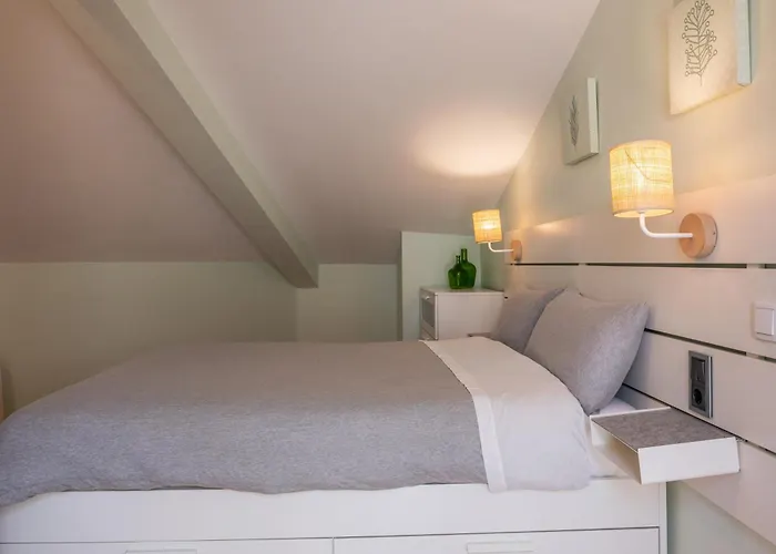 Blue Door Algarve - *